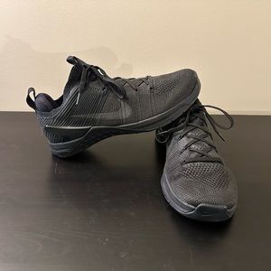 Black Men’s Nike Metcon Training Shoes